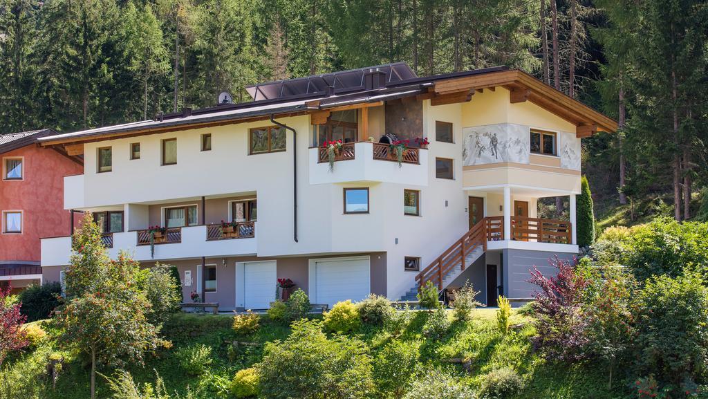 Apart Alpen Längenfeld Exterior foto